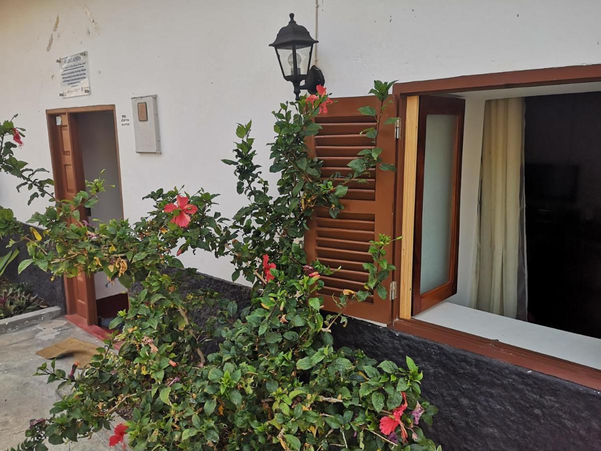 Bed and Breakfast Kaza Ladera Seladinha Exterior foto